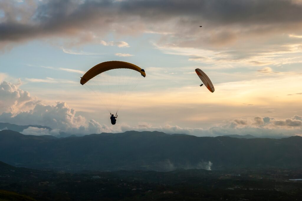 Paragliding at the Kik Plateau5
